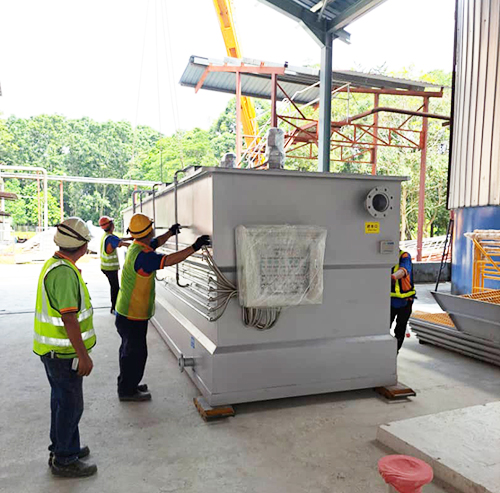 Separating Oil and Water Using Dissolved Air Flotation Technology