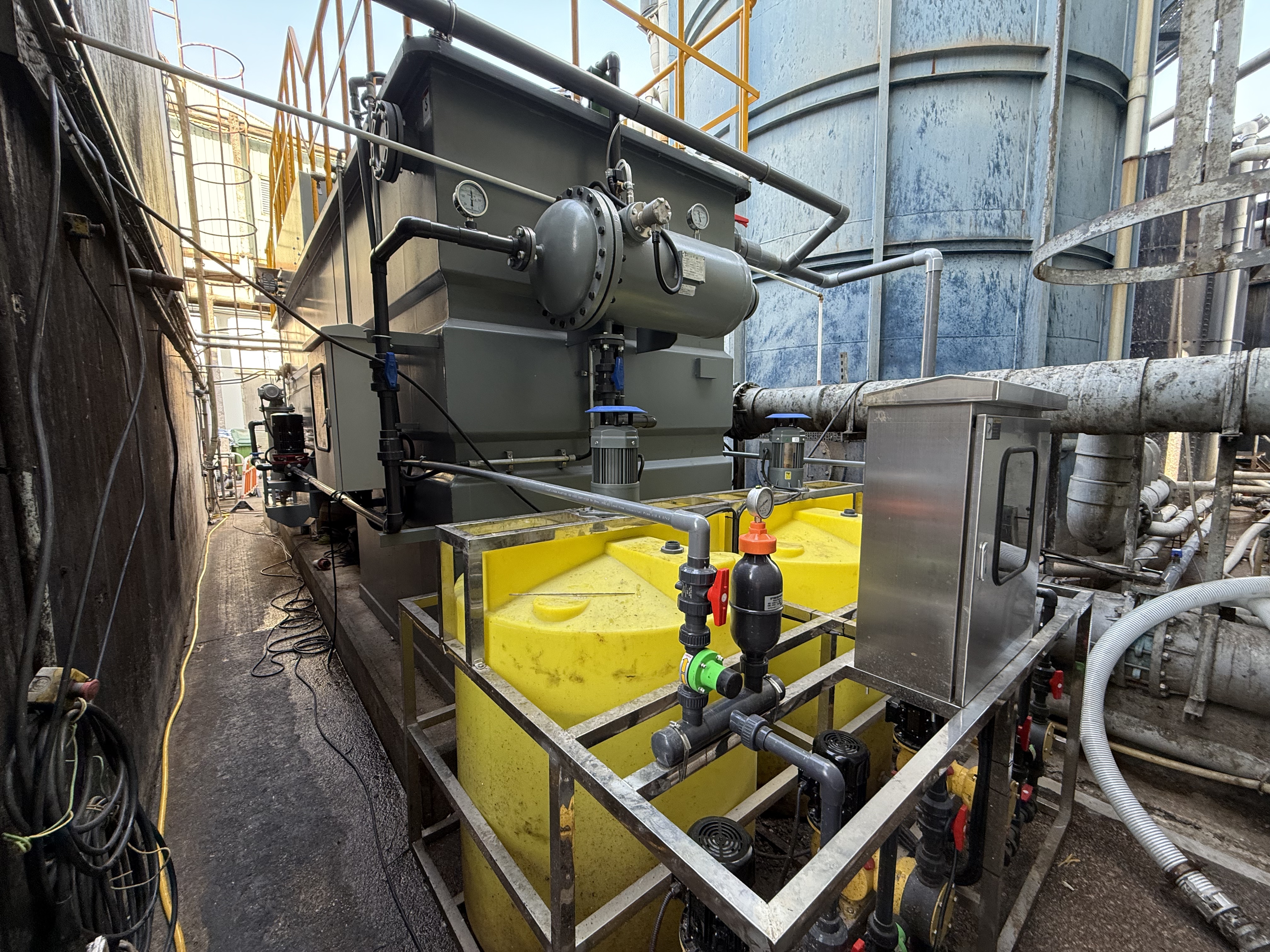Coagulants and Flocculants in DAF Water Treatment: A Comprehensive Guide
