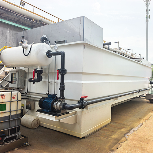 Skimming Device and DAF Dissolved Air Flotation in Wastewater Treatment